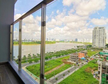 Căn 2 phòng tháp Soleil One verandah view sông