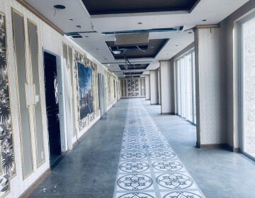 Sàn shophouse cần bán hoặc cho thuê tại Saritown